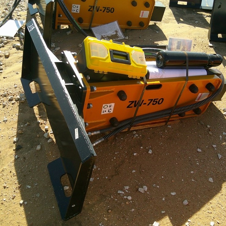 WOLVERINE ZW750 HYD BREAKER F/ SKID STEER