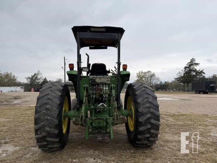 john-deere-6300-image-6