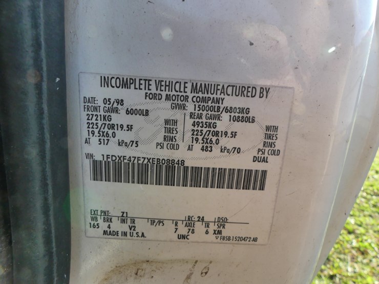 1999-ford-f450-image-17