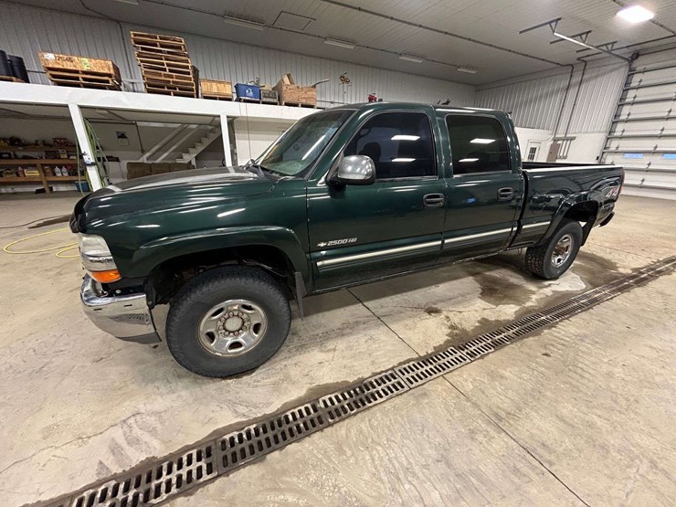 2001-chevrolet-2500-image-1