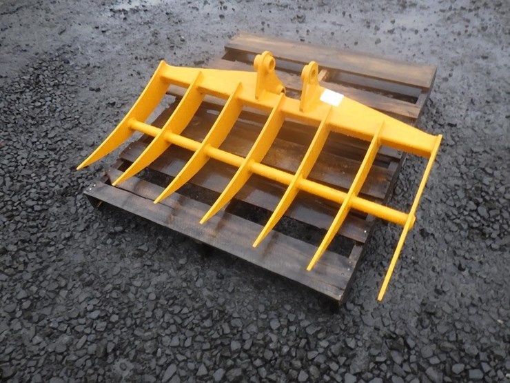 caterpillar-303-image-1