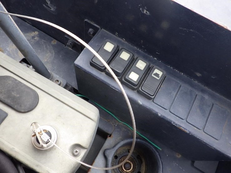 takeuchi-tb230-image-29