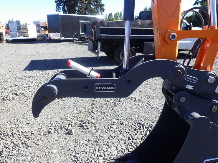 2022-doosan-dx85r-3-image-10