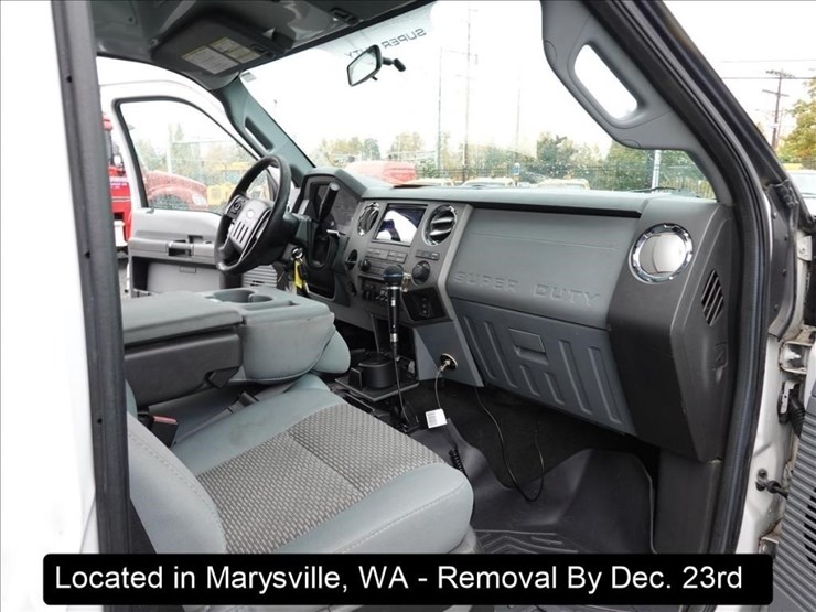 2012-ford-f550-image-2