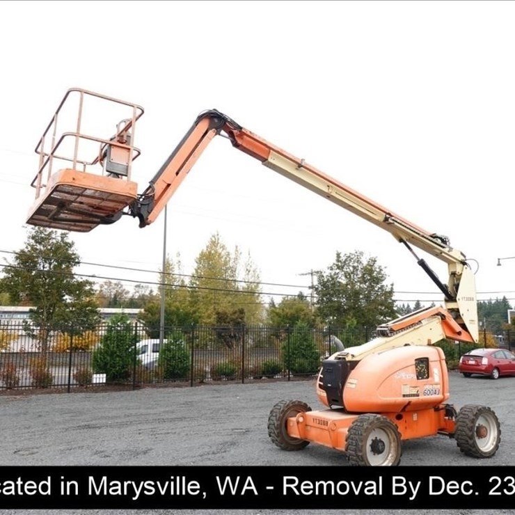 JLG 600AJ