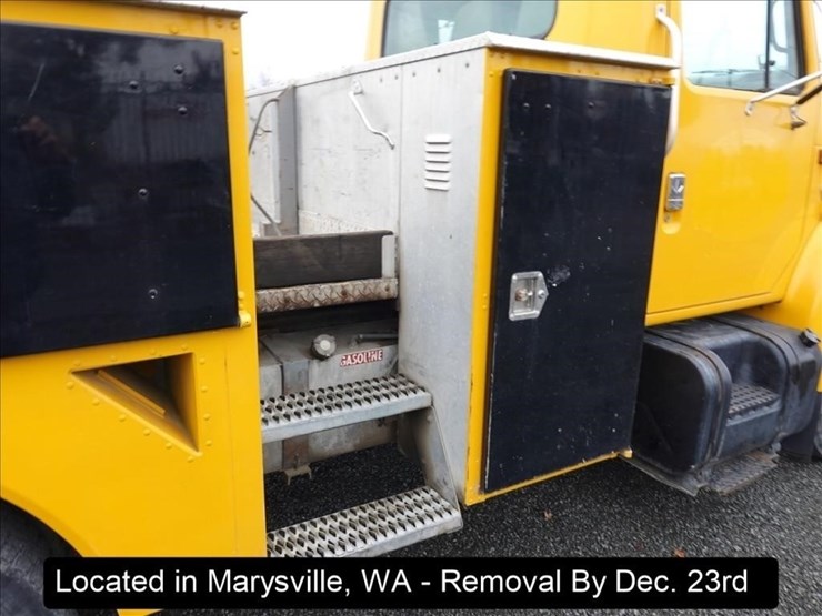 1999-international-4700-image-29