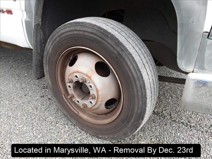 1999-gmc-3500-image-21