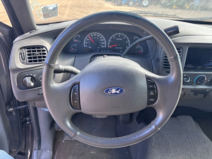 2003-ford-f150-image-12