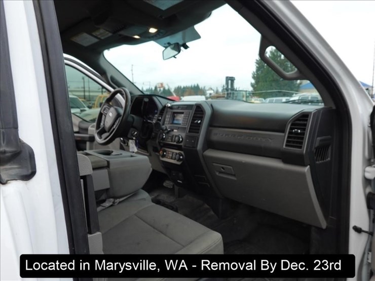 2018-ford-f250-xl-image-5