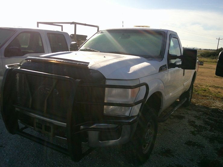 2015-ford-f250-image-1