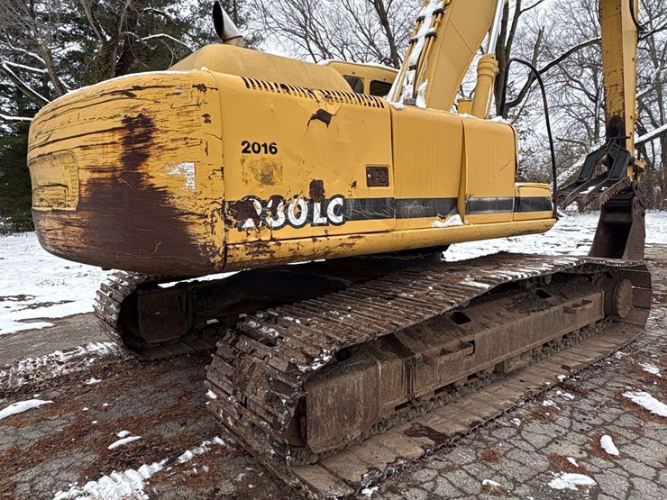 deere-230-lc-image-31