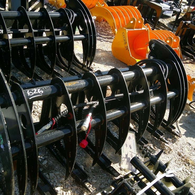 FUTURE 72" BRUSH GRAPPLE F/ SKID STEER