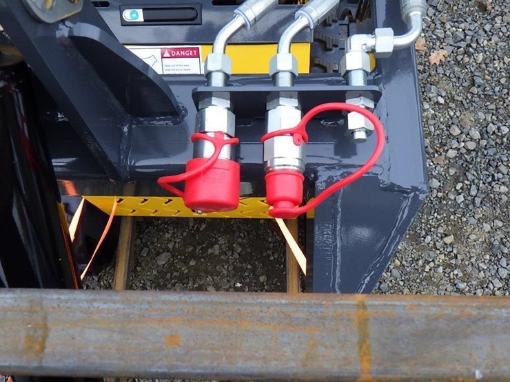 2025-sdlanch-sdll60-skid-steer-tracked-loader-image-7