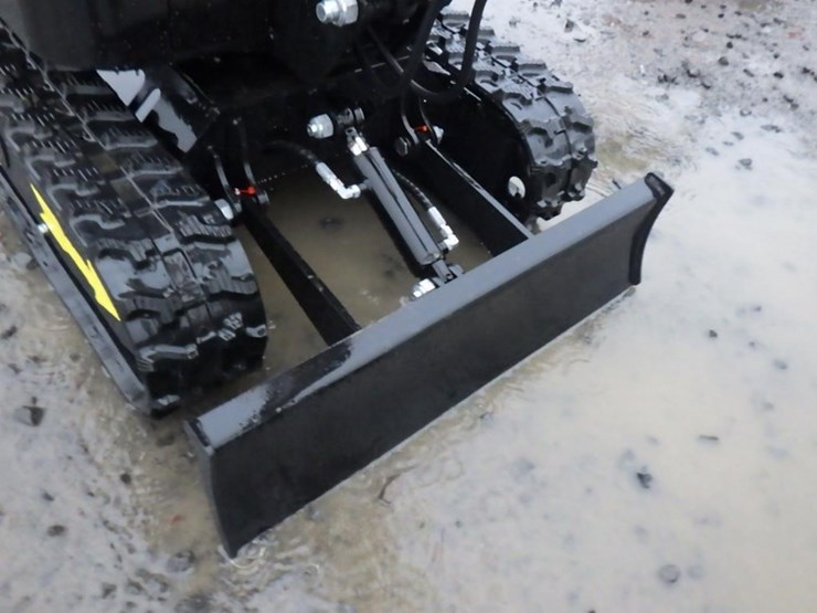 2025-vicsec-13-y-hydraulic-excavator-image-10