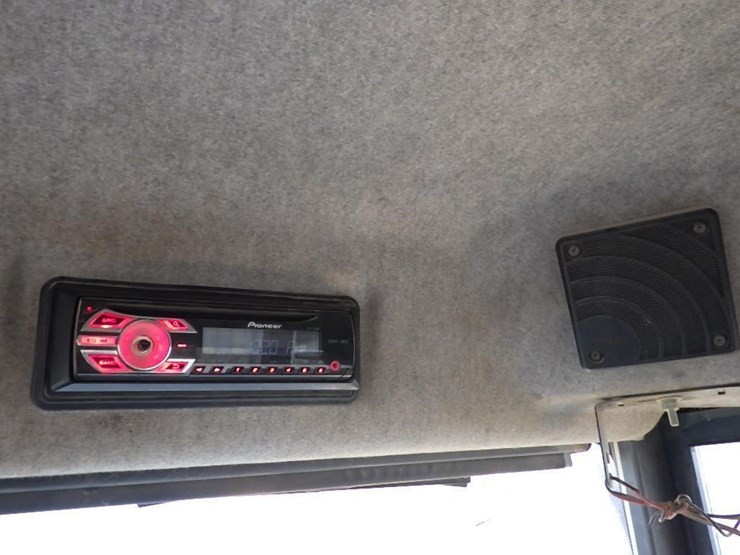 2005-volvo-a35d-image-46