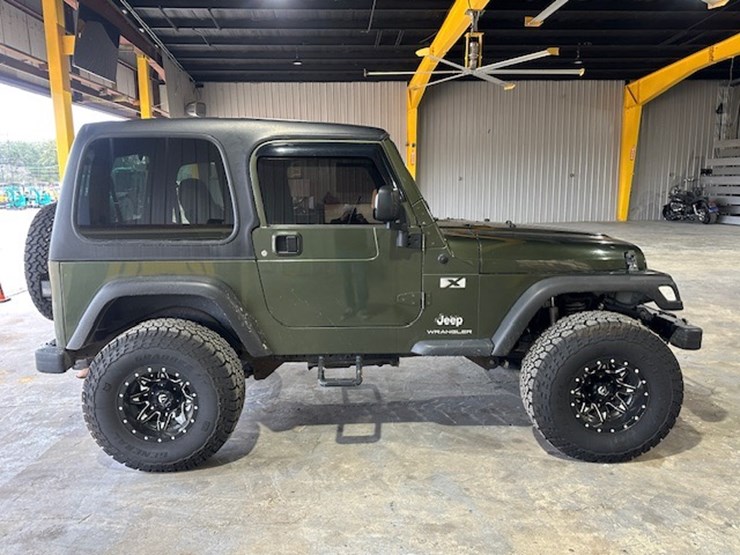 jeep-wrangler-image-7