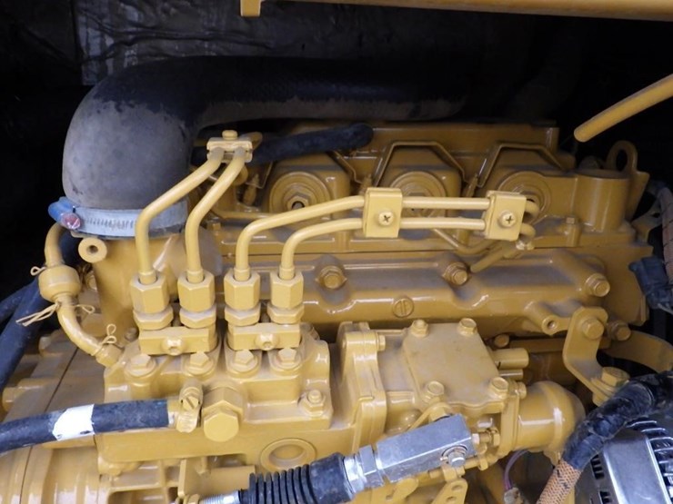 caterpillar-305.5e2-image-18