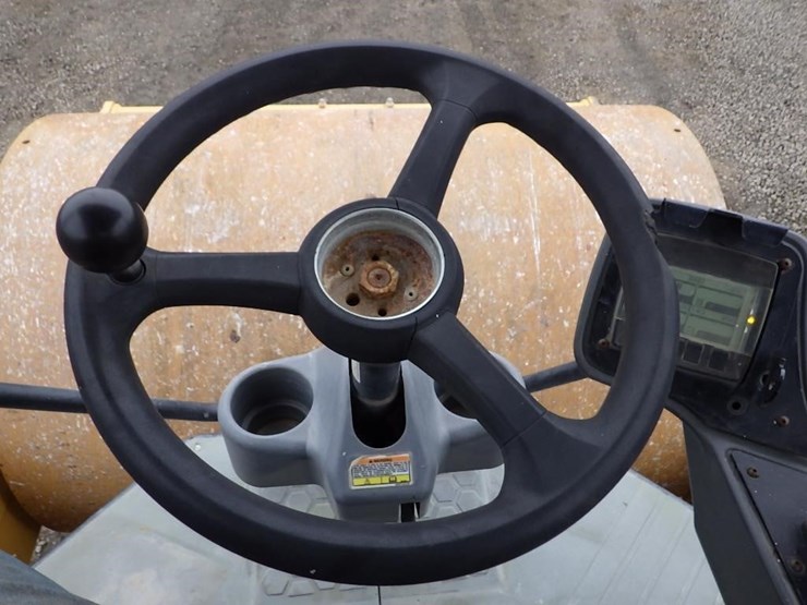 caterpillar-cs56b-image-22