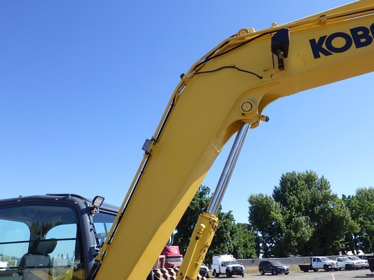 kobelco-sk85cs-3e-image-17