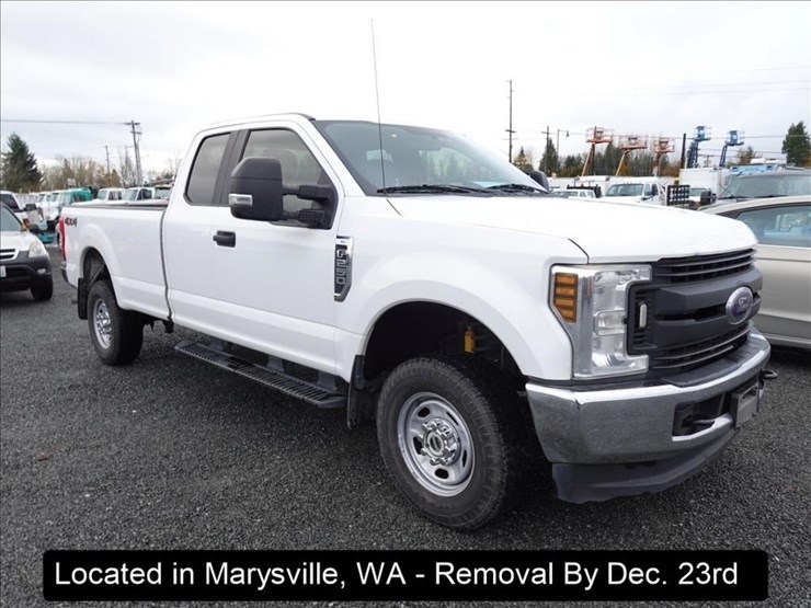 2018-ford-f250-xl-image-16