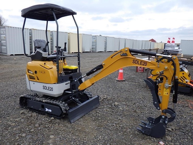 2025-sdlanch-sdle20-hydraulic-excavator-image-4