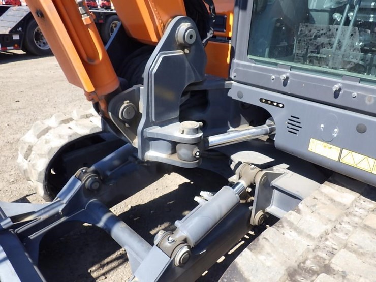 2023-develon-dx85r-3-hydraulic-excavator-image-16