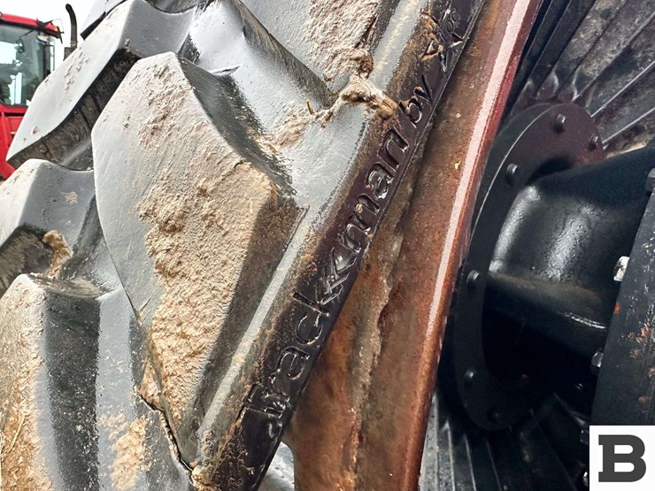 case-ih-400-image-60