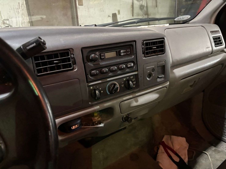 2001-ford-f250-image-7