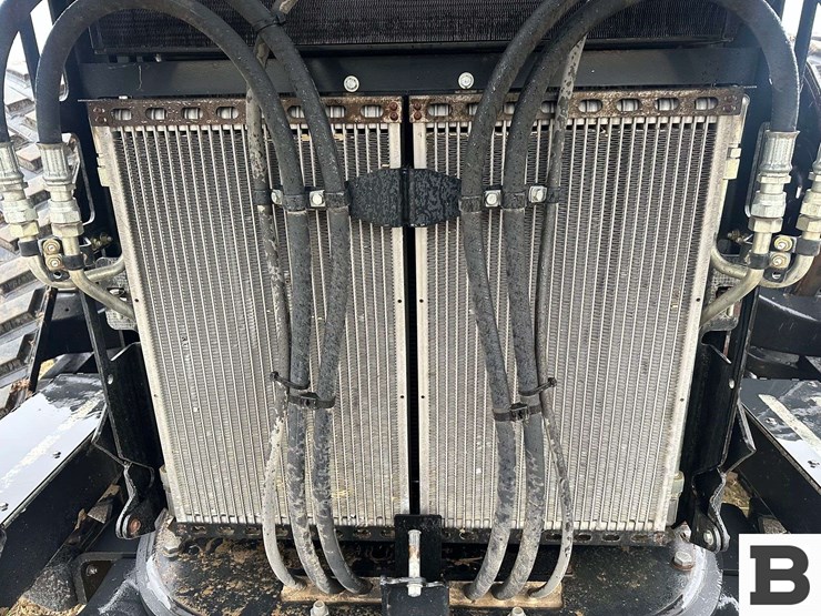 case-ih-400-image-11