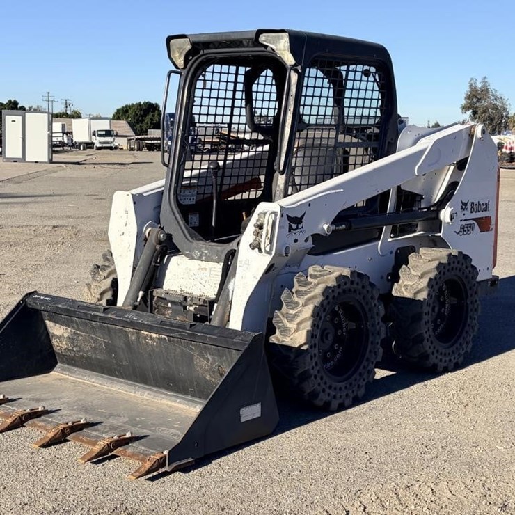 BOBCAT S550