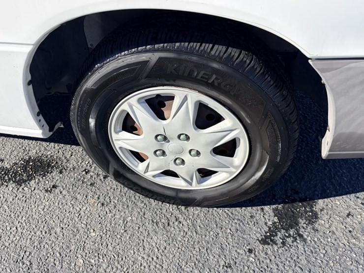 2003-ford-windstar-image-5