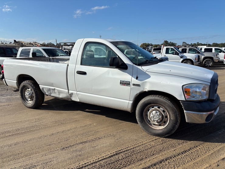 2007-dodge-ram-2500-image-2