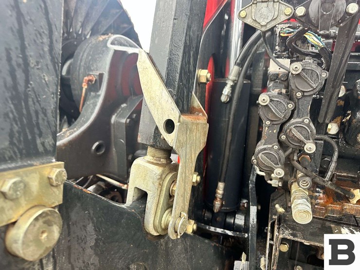case-ih-400-image-69