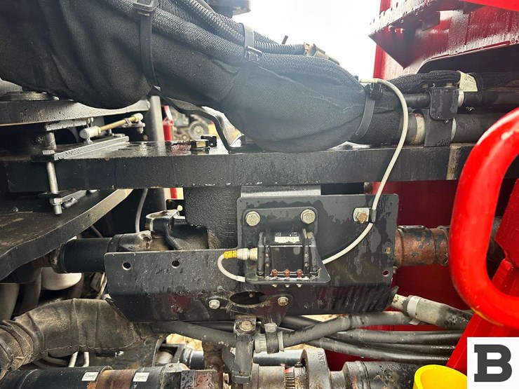 case-ih-400-image-42