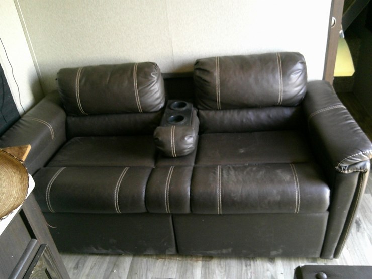 2019-springdale-26ft-trvl-trlr--title-image-9