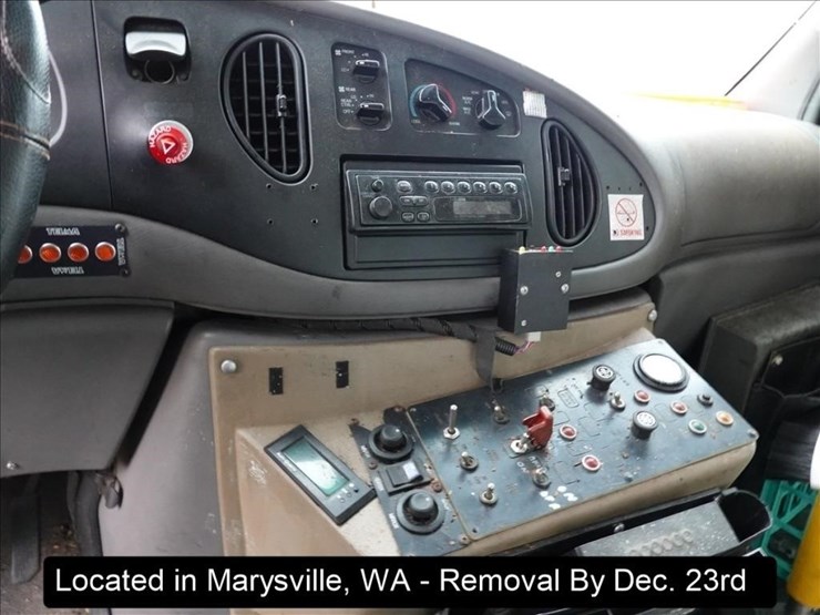 1998-ford-e450-image-19