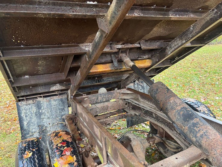 1980-ford-f350-image-19