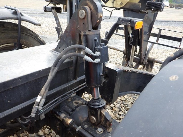 2012-jlg-g10-55a-image-37