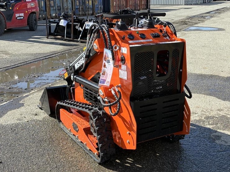 2025-mms-36c-skid-steer-track-loader-image-4