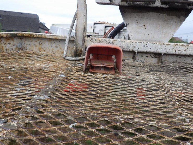 snorkel-tba60f0-telescopic-boom-lift-image-10