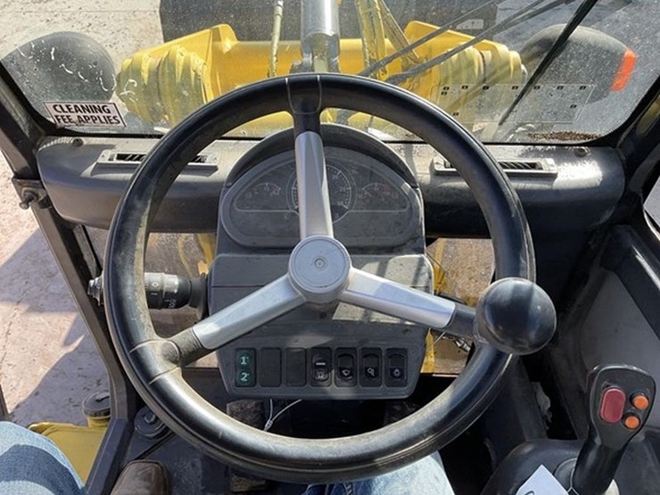 2016-yanmar-v8-image-14