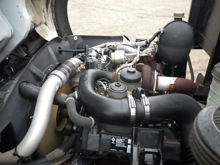 2007-ford-lcf-image-12