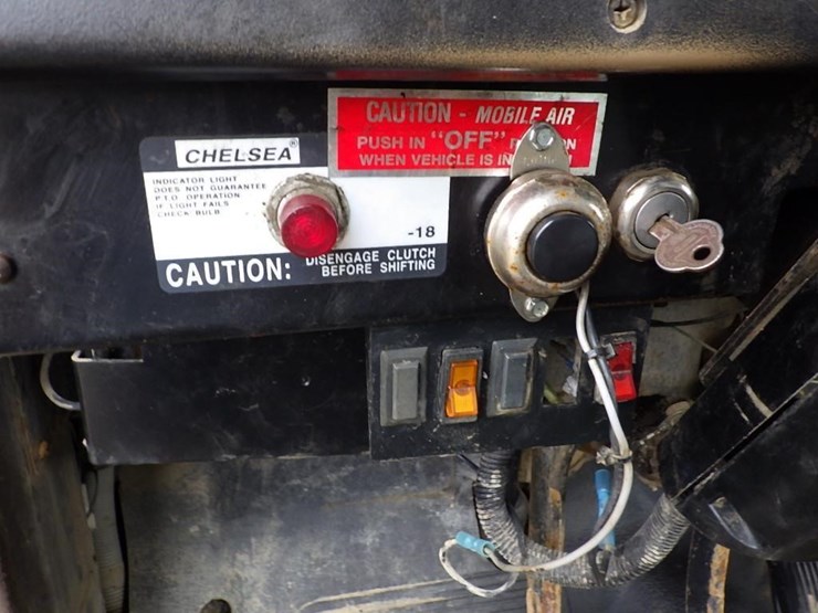 international-4700-image-30