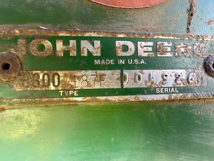 john-deere-8300-image-9