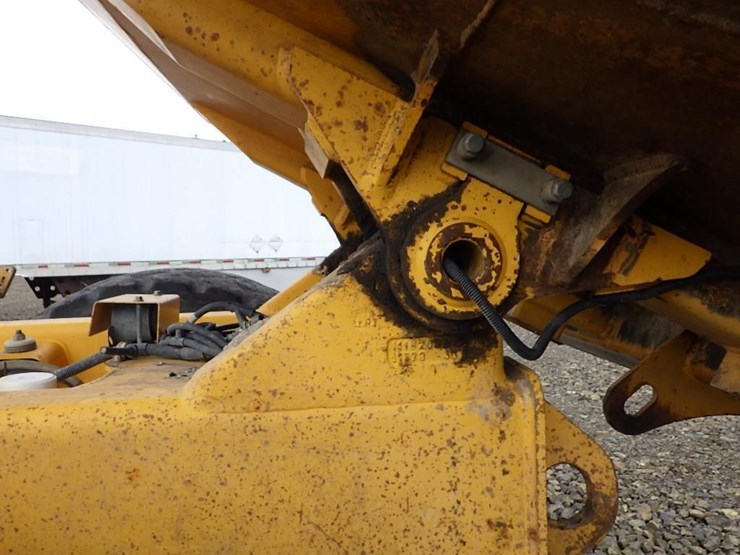 2005-volvo-a35d-image-13