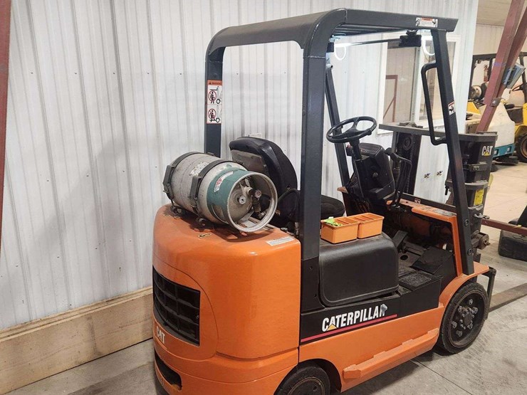 2001-caterpillar-gc25k-image-5