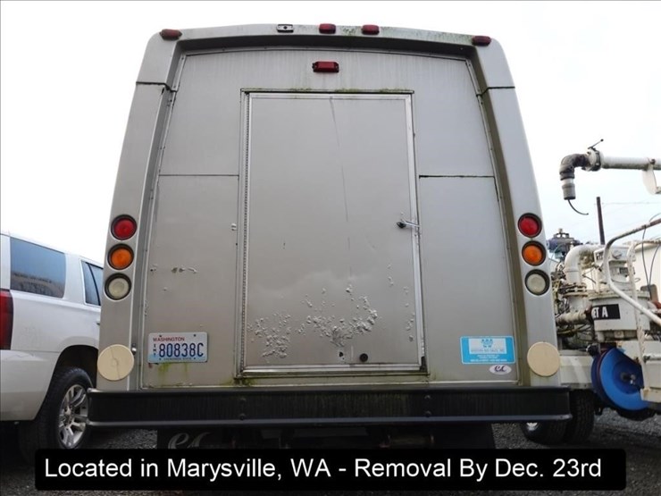 2007-ford-e350-image-16