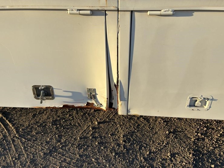 ford-f650-xlt-image-9