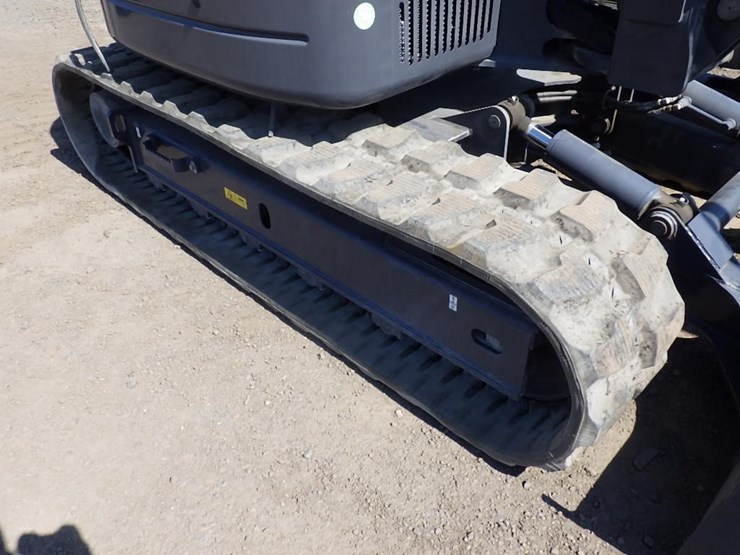 2023-develon-dx85r-3-hydraulic-excavator-image-40