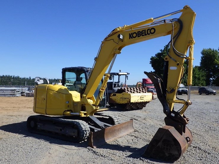 kobelco-sk85cs-3e-image-2
